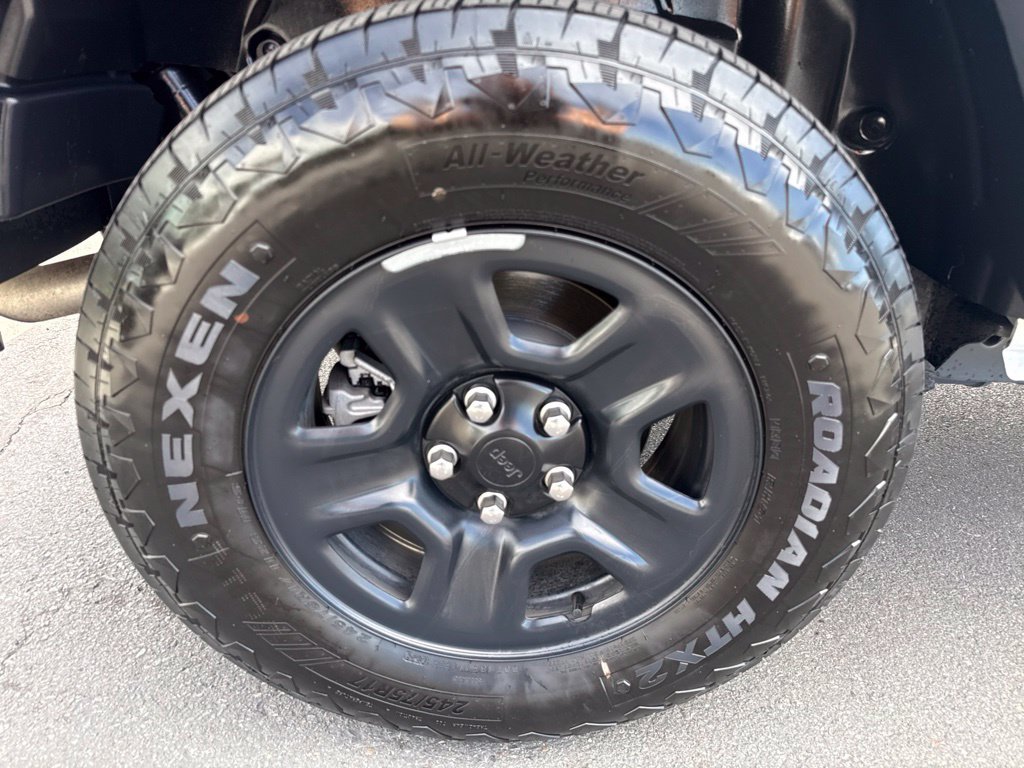 Certified 2025 Jeep Wrangler Unlimited Sport AWD/4WD image 10