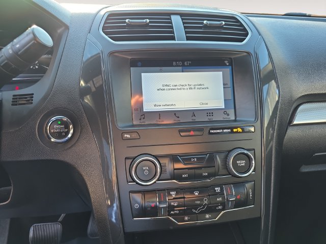 Used 2019 Ford Explorer XLT w/ Equipment Group 202A AWD/4WD image 10