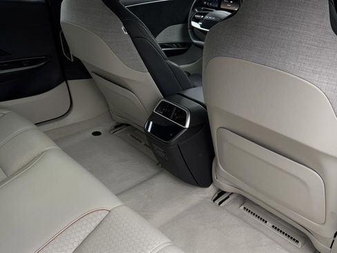 Used 2023 Lucid Air Grand Touring AWD/4WD image 24