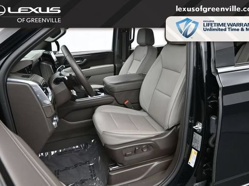 Used 2025 GMC Yukon Elevation w/ Technology Package AWD/4WD image 15