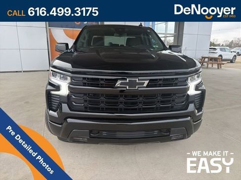 Used 2023 Chevrolet Silverado 1500 RST image 8