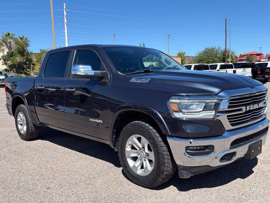 Used 2021 RAM 1500 Laramie AWD/4WD image 3