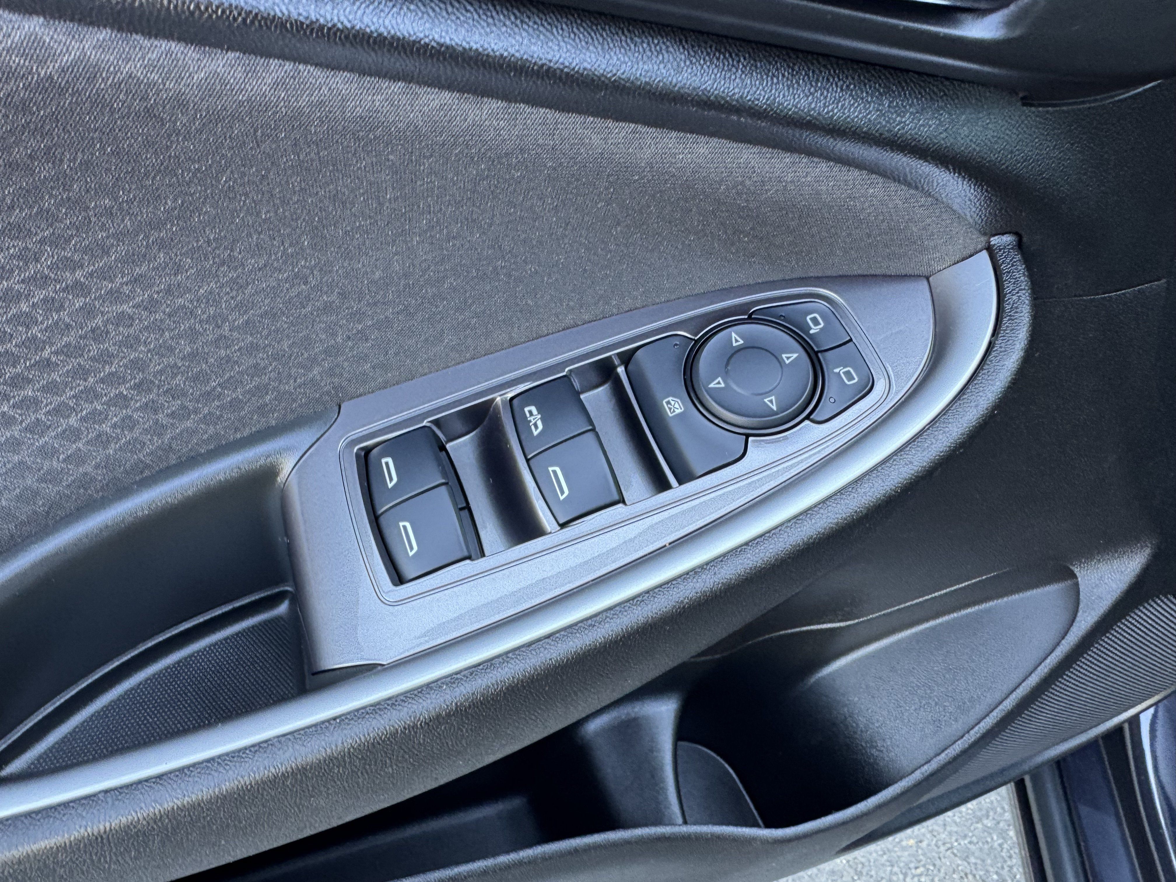 Certified 2023 Chevrolet Malibu LT FWD image 11