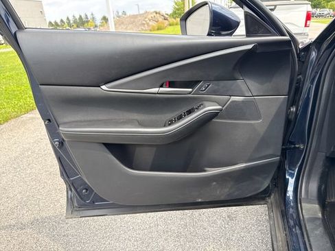 Certified 2025 MAZDA CX-30 AWD 2.5 S image 19
