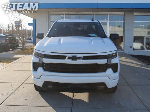 Certified 2024 Chevrolet Silverado 1500 RST image 9