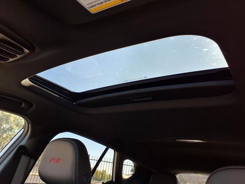 New 2026 Chevrolet Trax RS w/ Sunroof Package image 9