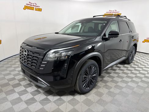 New 2026 Nissan Pathfinder SL w/ SL Premium Package FWD image 1