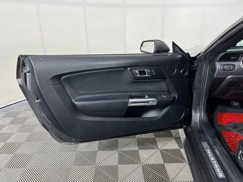 Used 2018 Ford Mustang GT w/ Equipment Group 301A RWD image 12