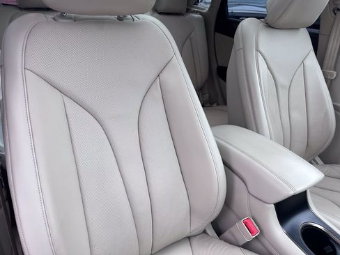 Used 2018 Lincoln MKC Reserve image 37