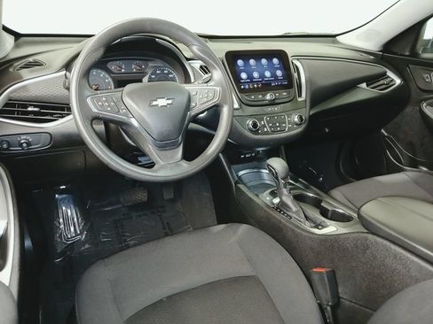 Used 2024 Chevrolet Malibu LT FWD image 8