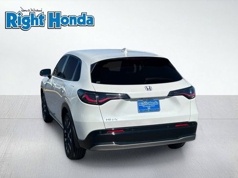 Certified 2026 Honda HR-V EX-L image 5