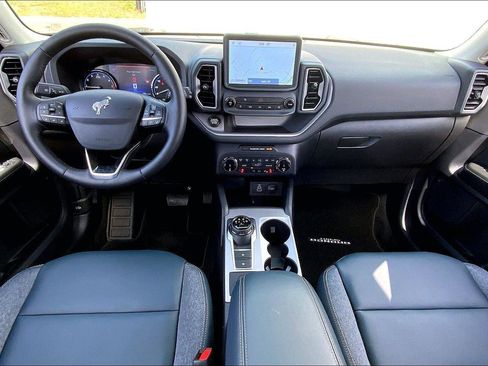 Used 2024 Ford Bronco Sport Outer Banks w/ Tech Package image 14