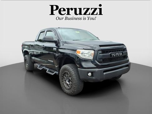 Used 2015 Toyota Tundra SR5 w/ TRD Off Road Package AWD/4WD image 1