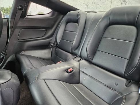 Used 2016 Ford Mustang Premium RWD image 6