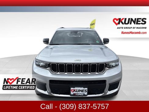 Used 2024 Jeep Grand Cherokee L Limited w/ Luxury Tech Group II image 2
