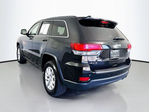 Used 2022 Jeep Grand Cherokee Laredo X AWD/4WD image 5