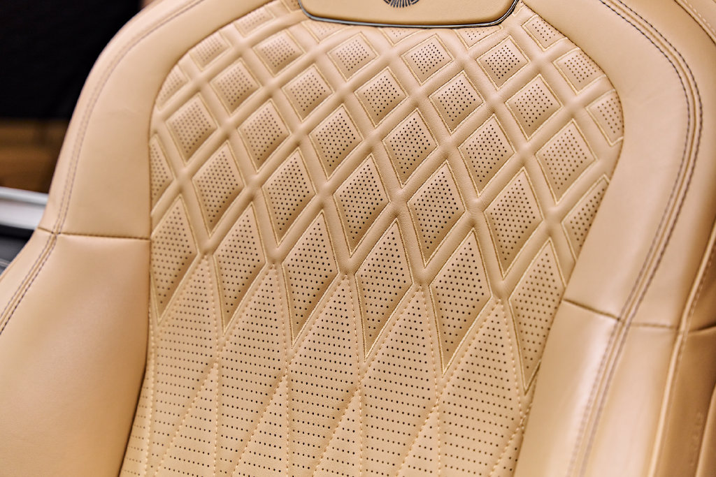 Used 2022 Bentley Flying Spur V8 AWD/4WD image 47