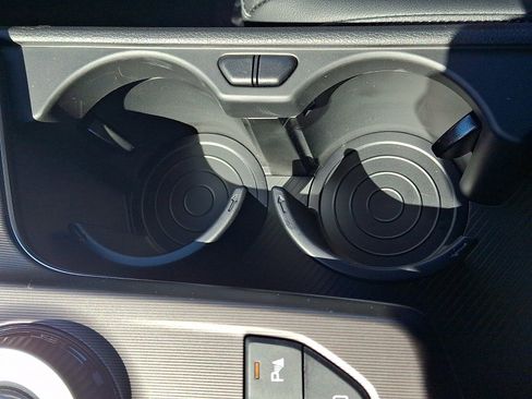 New 2026 Kia Sportage EX image 16