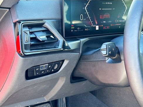 Used 2024 BMW 230i Coupe image 10