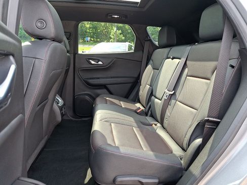 Used 2023 Chevrolet Blazer RS w/ Enhanced Convenience Package FWD image 10