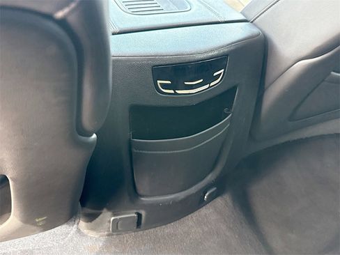 Used 2018 Cadillac Escalade Luxury image 28