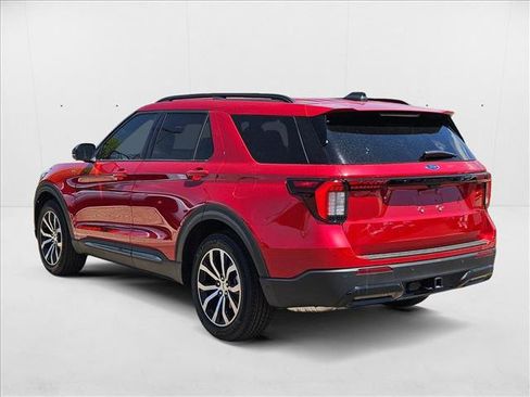New 2025 Ford Explorer ST-Line image 9
