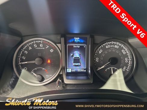 Used 2023 Toyota Tacoma TRD Sport image 17