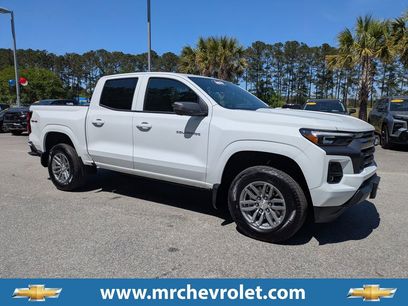 New 2025 Chevrolet Colorado LT w/ LT Convenience Package