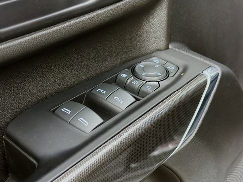 Used 2022 GMC Sierra 2500 AT4 w/ Gooseneck/5TH Wheel Package image 19