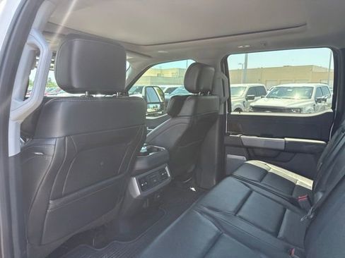 Used 2023 Ford F250 Lariat w/ Lariat Ultimate Package AWD/4WD image 25