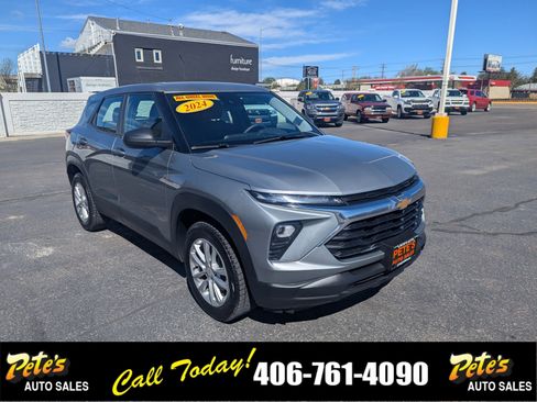 Used 2024 Chevrolet TrailBlazer LS w/ LS Confidence Package AWD/4WD image 6