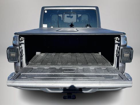 Used 2023 Jeep Gladiator Mojave w/ Cold Weather Group image 7