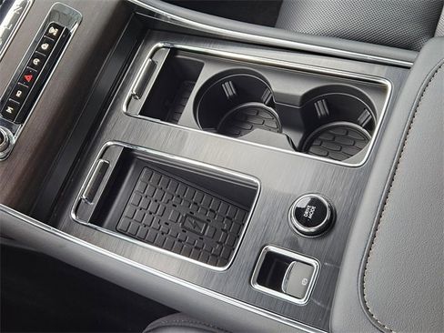 New 2025 Lincoln Aviator Reserve w/ Equipment Group 201A image 19