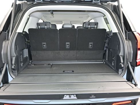 New 2026 Ford Expedition Active image 11