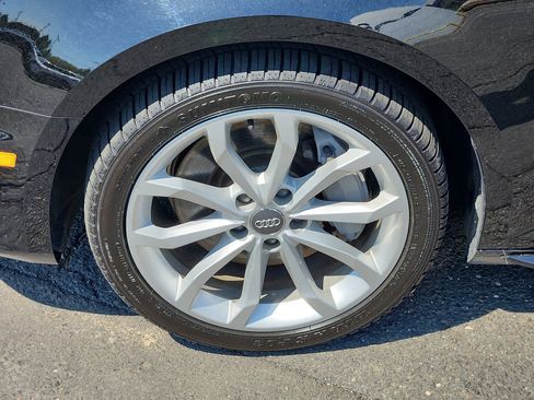 Used 2019 Audi A4 2.0T Premium w/ Convenience Package AWD/4WD image 9