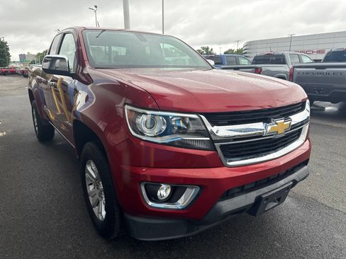 Used 2016 Chevrolet Colorado LT w/ Luxury Package, Chrome RWD image 4