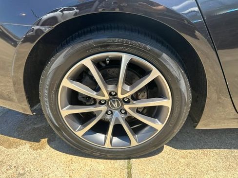 Used 2017 Acura TLX V6 w/ Technology Package FWD image 30