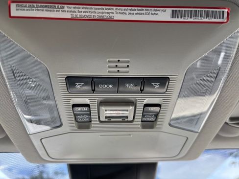Used 2021 Toyota RAV4 XLE Premium FWD image 19
