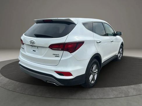 Used 2018 Hyundai Santa Fe Sport AWD/4WD image 5