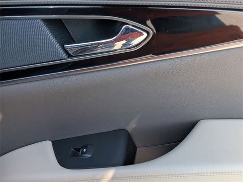 Certified 2023 Lincoln Nautilus AWD w/ Premium Package image 34