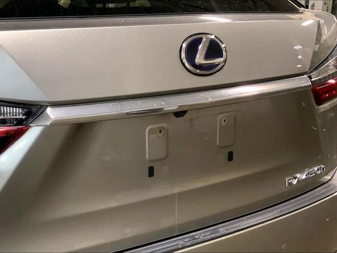 Used 2017 Lexus RX 450h AWD w/ Luxury Package image 31
