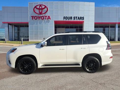 Used 2023 Lexus GX 460 w/ Black Line Special Edition AWD/4WD image 1