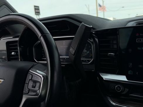 Used 2024 Chevrolet Silverado 2500 LT image 22