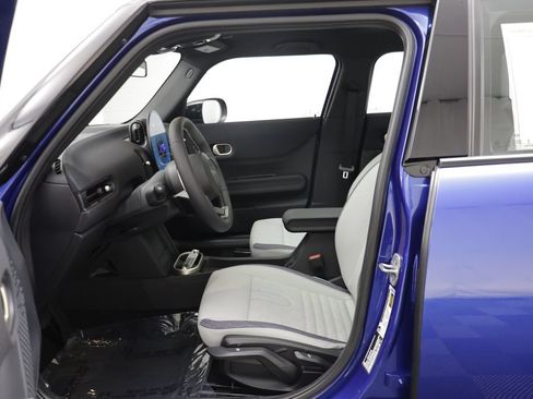 New 2026 MINI Cooper 4-Door Hardtop FWD image 6