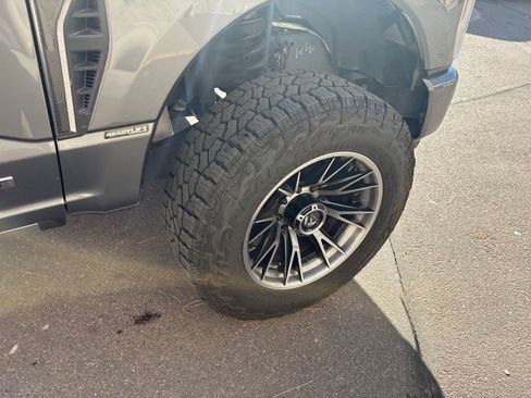 Certified 2024 Ford F350 Limited w/ FX4 Off-Road Package image 12