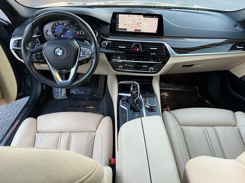 Used 2019 BMW 530i xDrive image 35