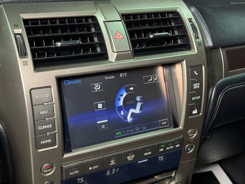 Used 2014 Lexus GX 460 image 44