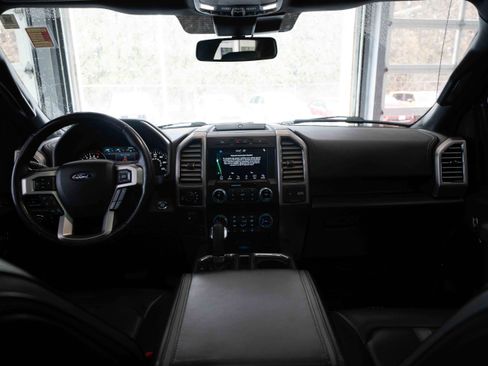 Used 2019 Ford F150 Platinum w/ Equipment Group 701A Luxury image 18