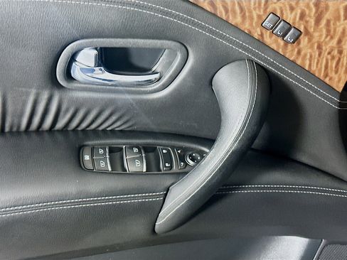 Used 2020 Nissan Armada SL w/ Premium Package image 15