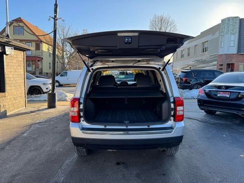 Used 2012 Jeep Patriot Limited w/ Sun/Sound Group image 24